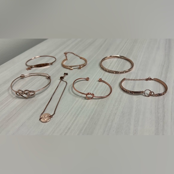 Chamilia Jewelry - Chic Rose Gold Tone Bracelet Bundle - 7 in total (one being a Chamilia)